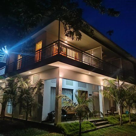 Riverbench Homestay Munnar, Anaviratty Eksteriør bilde