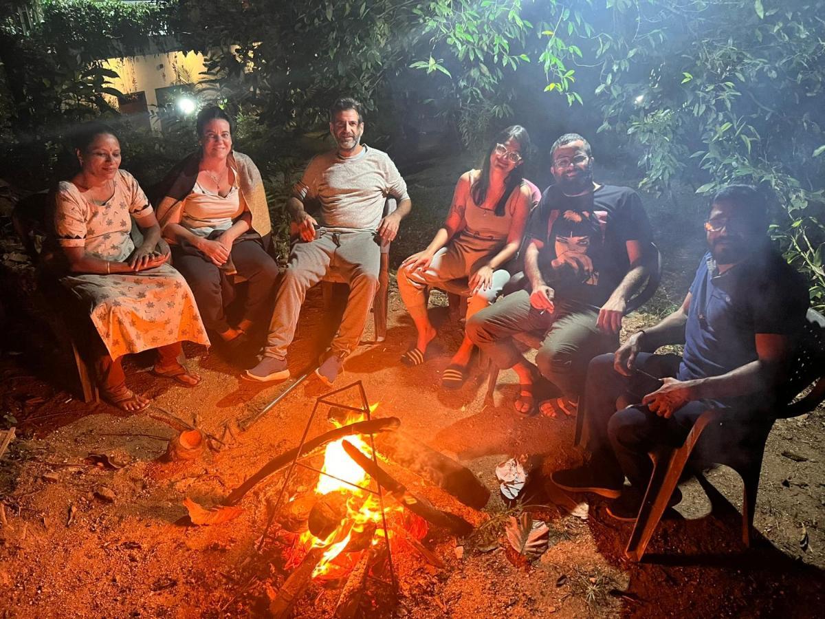 Riverbench Homestay Munnar, Anaviratty Eksteriør bilde
